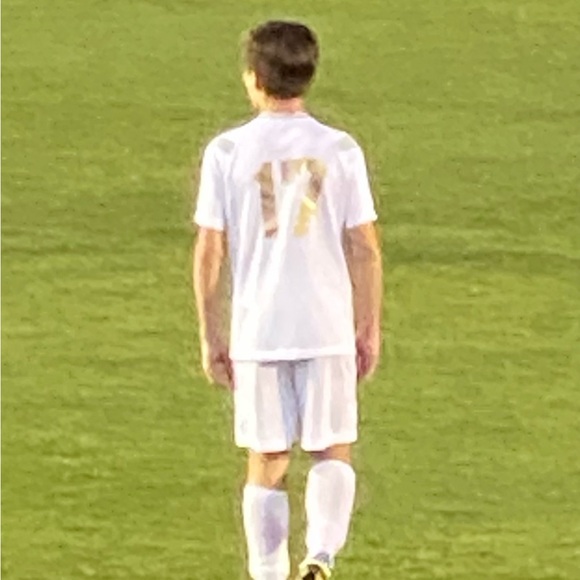 Meet your Posher, Sharon - Picture 4 of 5